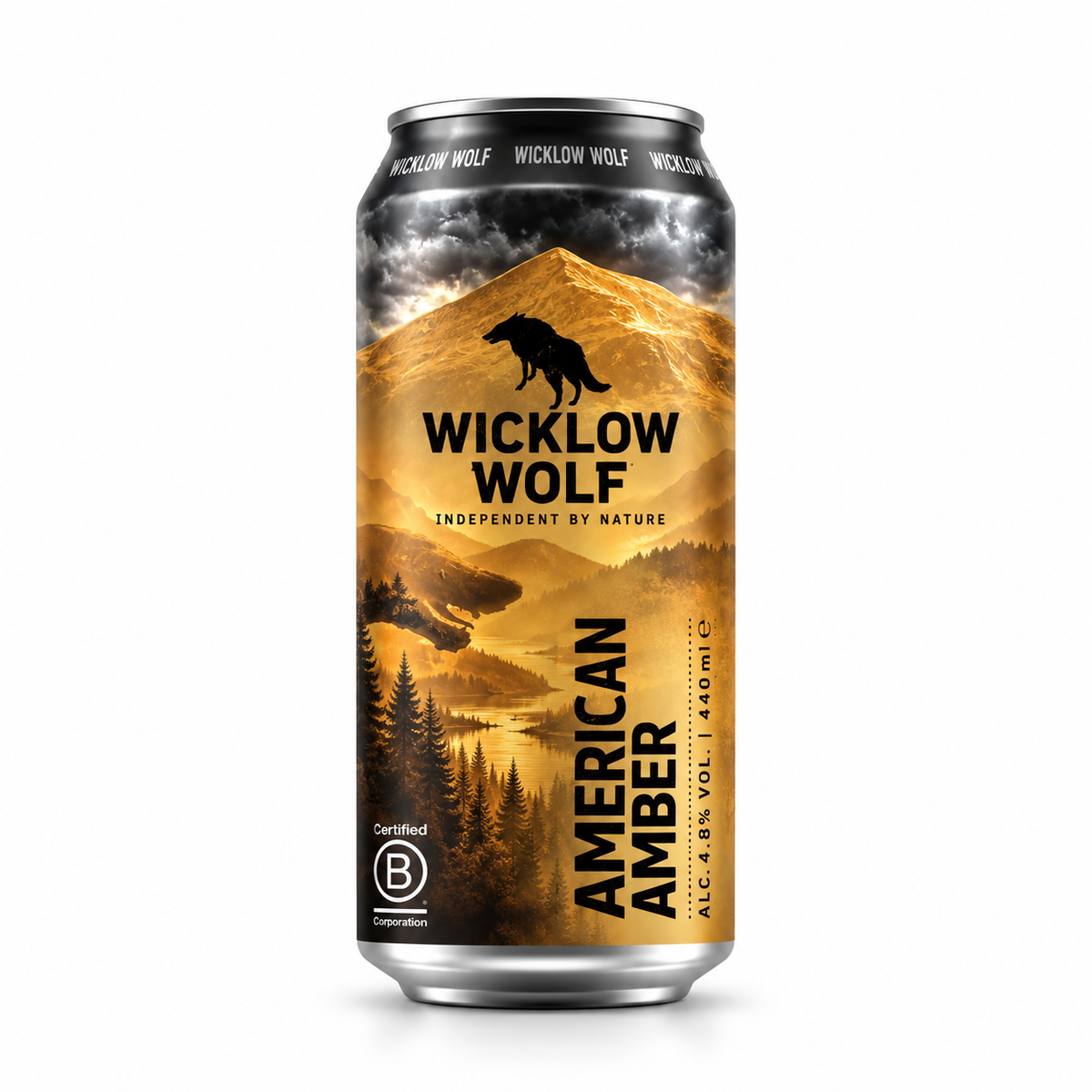 Lata de cerveja Wicklow Wolf American Amber 44 cl sobre fundo branco.